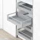 TANDEMBOX antaro SPACE TOWER stalčių komplektas D su relingu ir laikikliais, NL&nbsp;600&nbsp;mm, 30&nbsp;kg, BLUMOTION, pilkas „White Alu.“